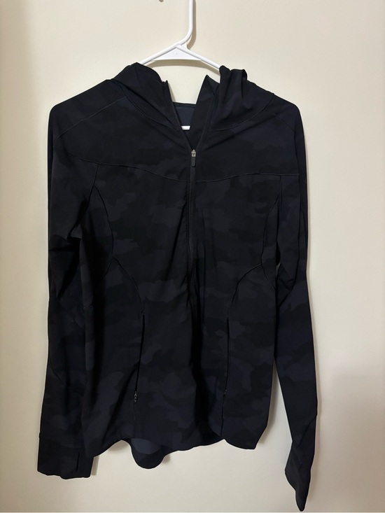 lululemon athletica Jackets & Blazers - Lululemon Mist Over Windbreaker